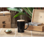 Theemok zwart met filter en deksel sfeer tafel