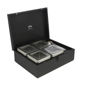 zwarte bamboe theedoos en theebewaar blik